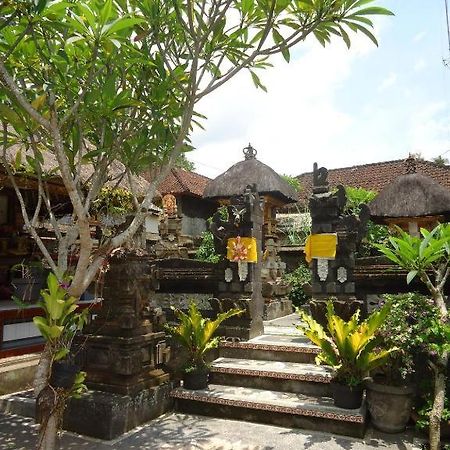 فندق Ubud Tri Upasedana House 2 تيغالالانغْ المظهر الخارجي الصورة