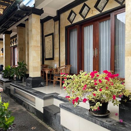 فندق Ubud Tri Upasedana House 2 تيغالالانغْ المظهر الخارجي الصورة